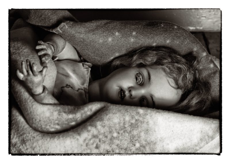 Looking for Alice Project, doll